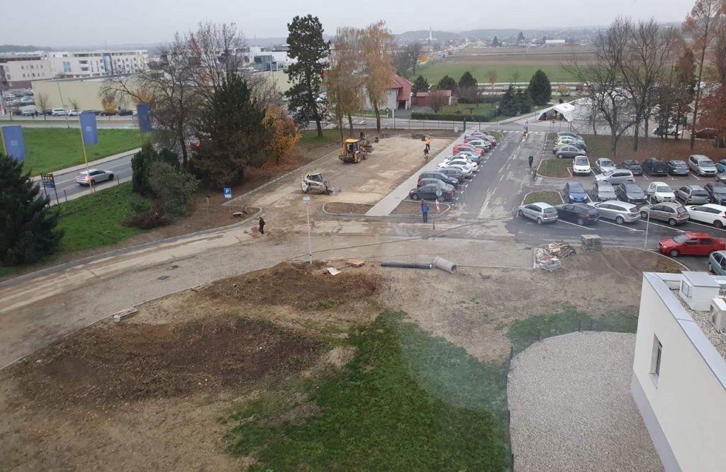 Bolnica ima novaca za gradnju parkirališta ali za uređaje koji su potrebni za suzbijanje pandemije traže se donacije ?